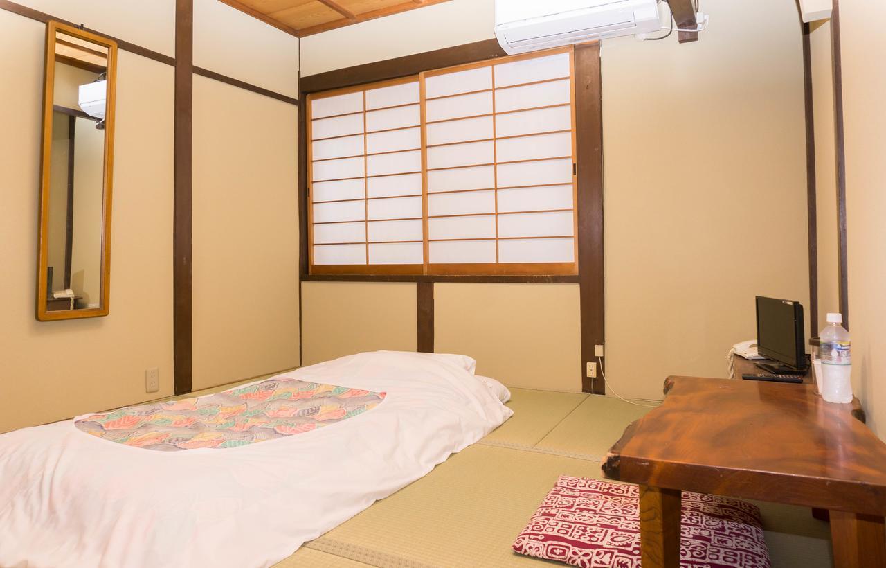 Ryokan Hinomoto Kyoto Kawaramachi Luaran gambar
